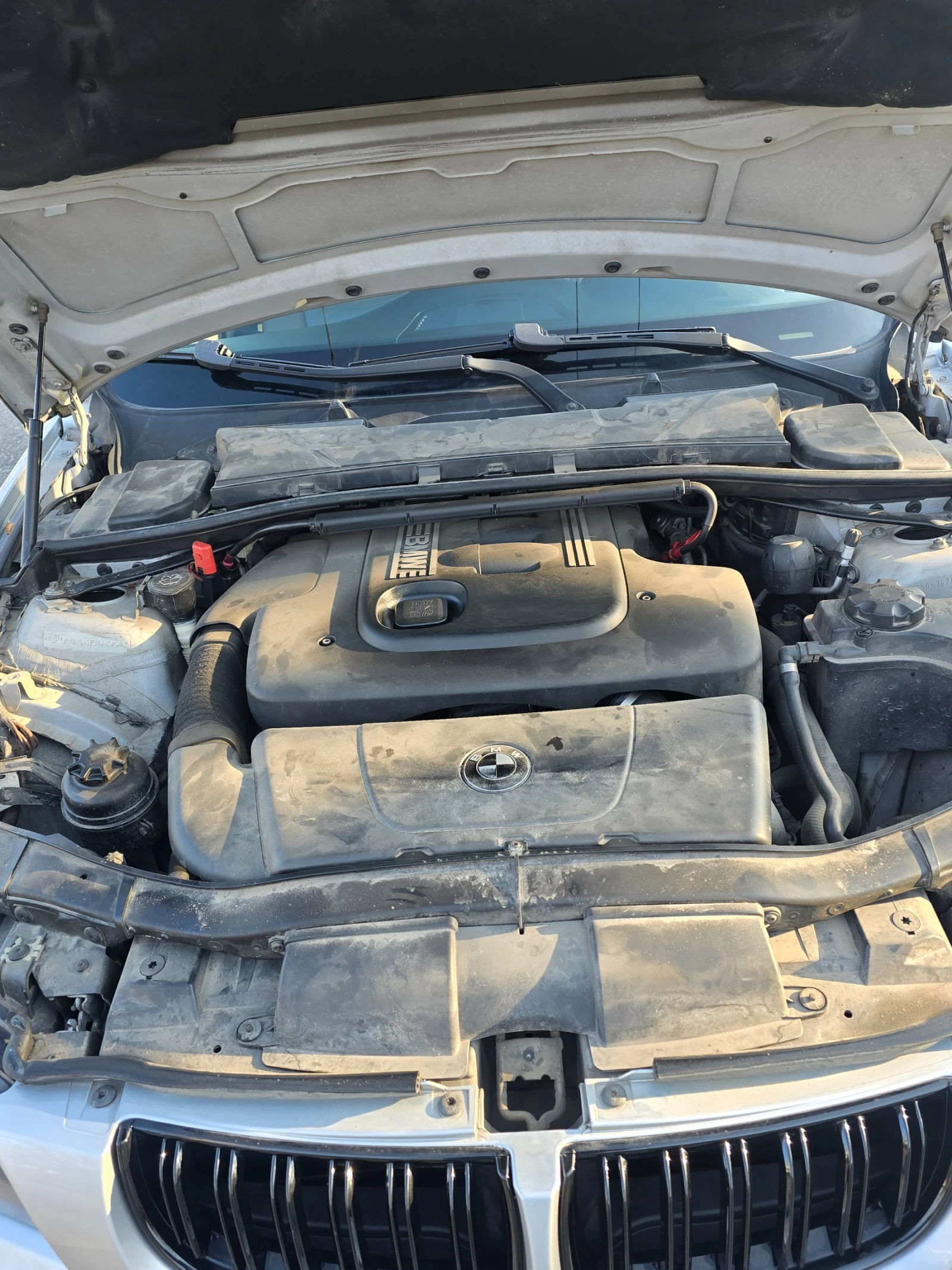 BMW 320, снимка 13 - Автомобили и джипове - 53641625