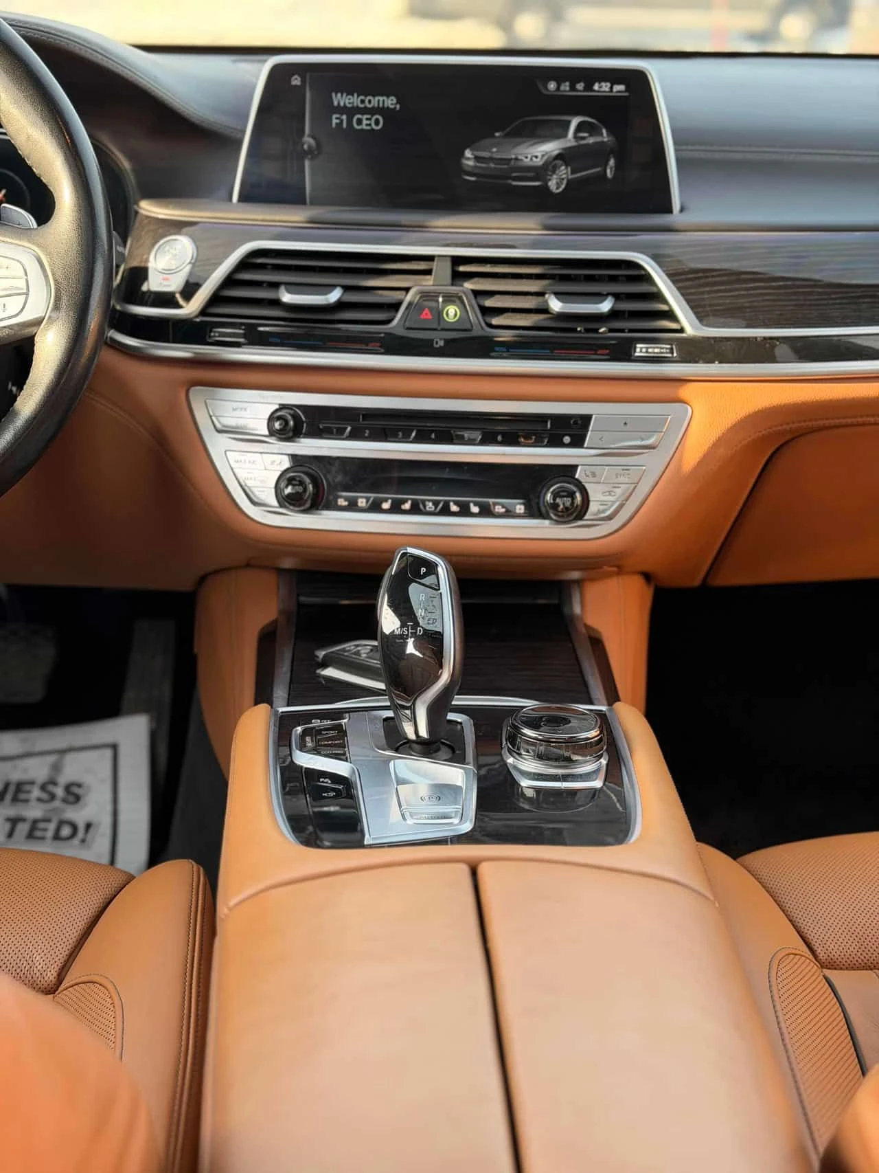 BMW 750 * xDrive * CARFAX * ОБДУХВАНЕ * BOWERS&WILKINS *  - изображение 8