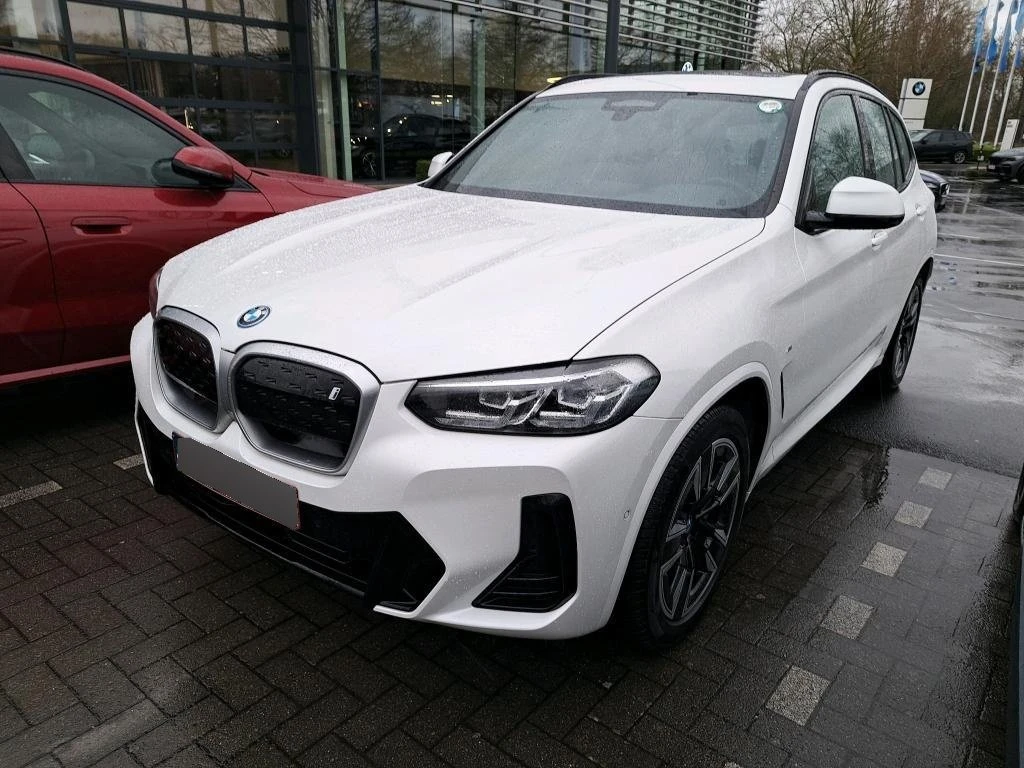 BMW iX3  Inspiring, снимка 2 - Автомобили и джипове - 53973588
