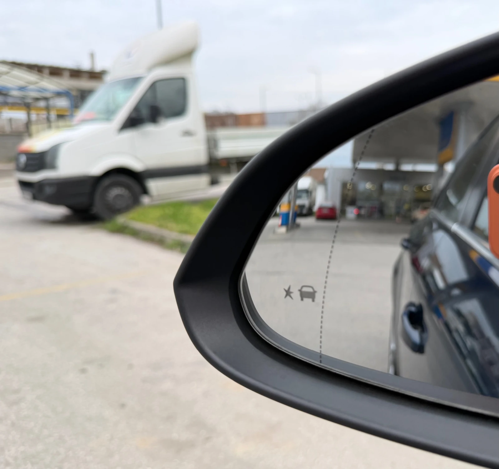 Opel Insignia 1.4 Turbo Cosmo, снимка 15 - Автомобили и джипове - 54221892