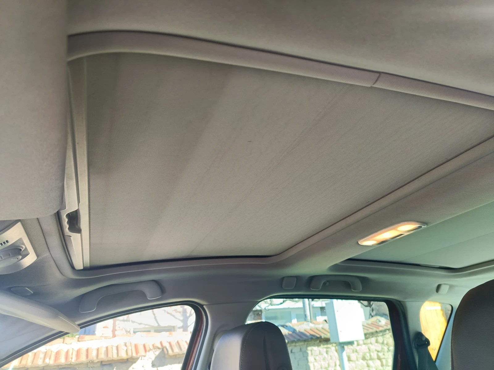 Renault Scenic, снимка 6 - Автомобили и джипове - 54333288