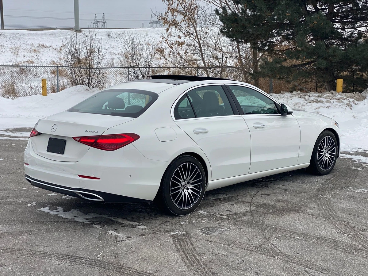 Mercedes-Benz C 300 4MATIC, снимка 4 - Автомобили и джипове - 54387500
