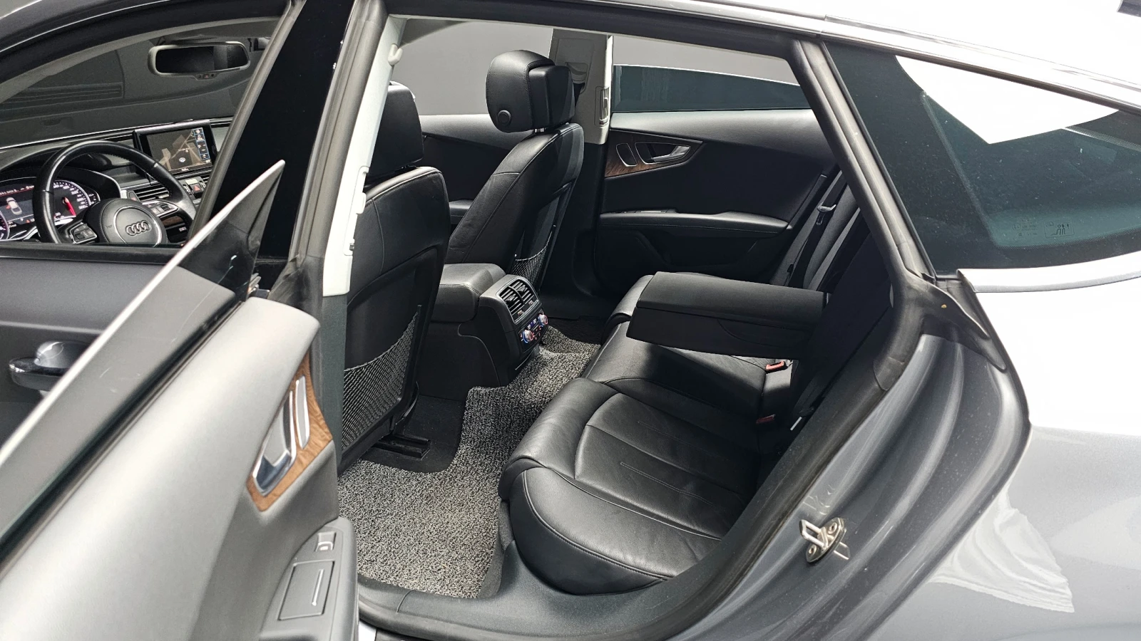 Audi A7 Facelift, 50 TDI Quattro V6, Distronic, HaedUP, , снимка 10 - Автомобили и джипове - 54596097