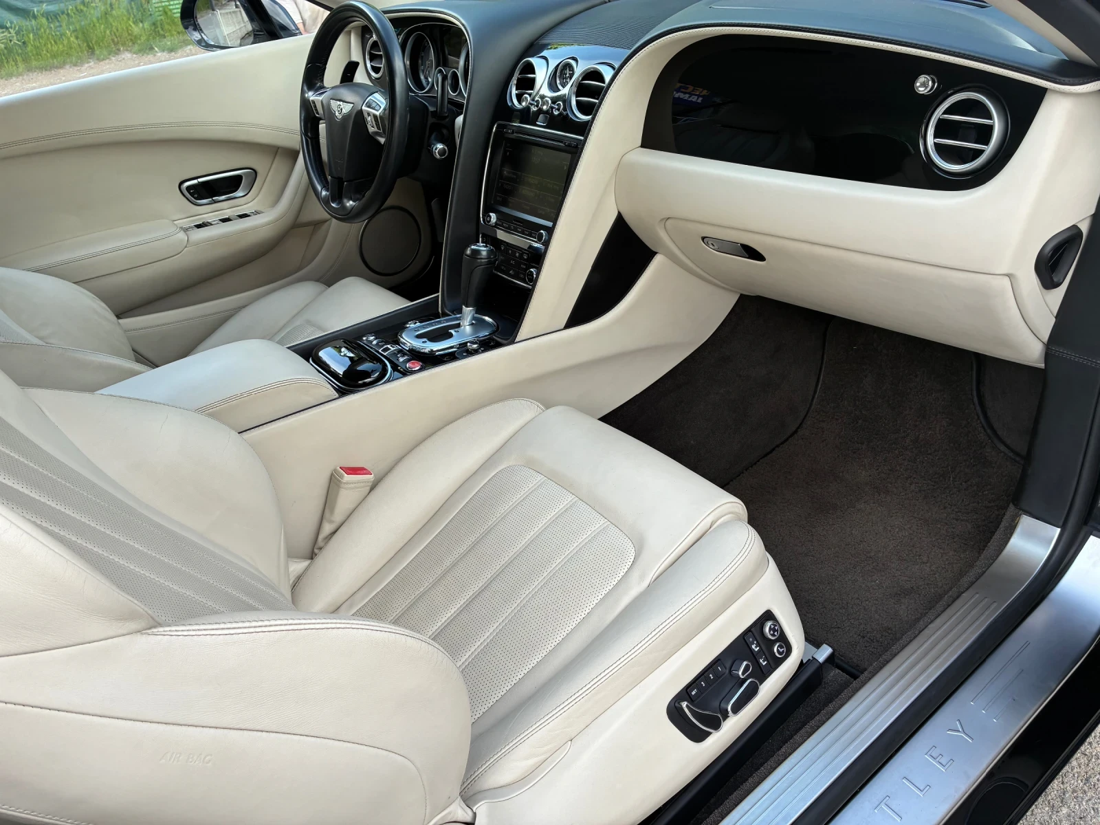 Bentley Continental gt V8/F1/CABRIO/4x4, снимка 15 - Автомобили и джипове - 54674885