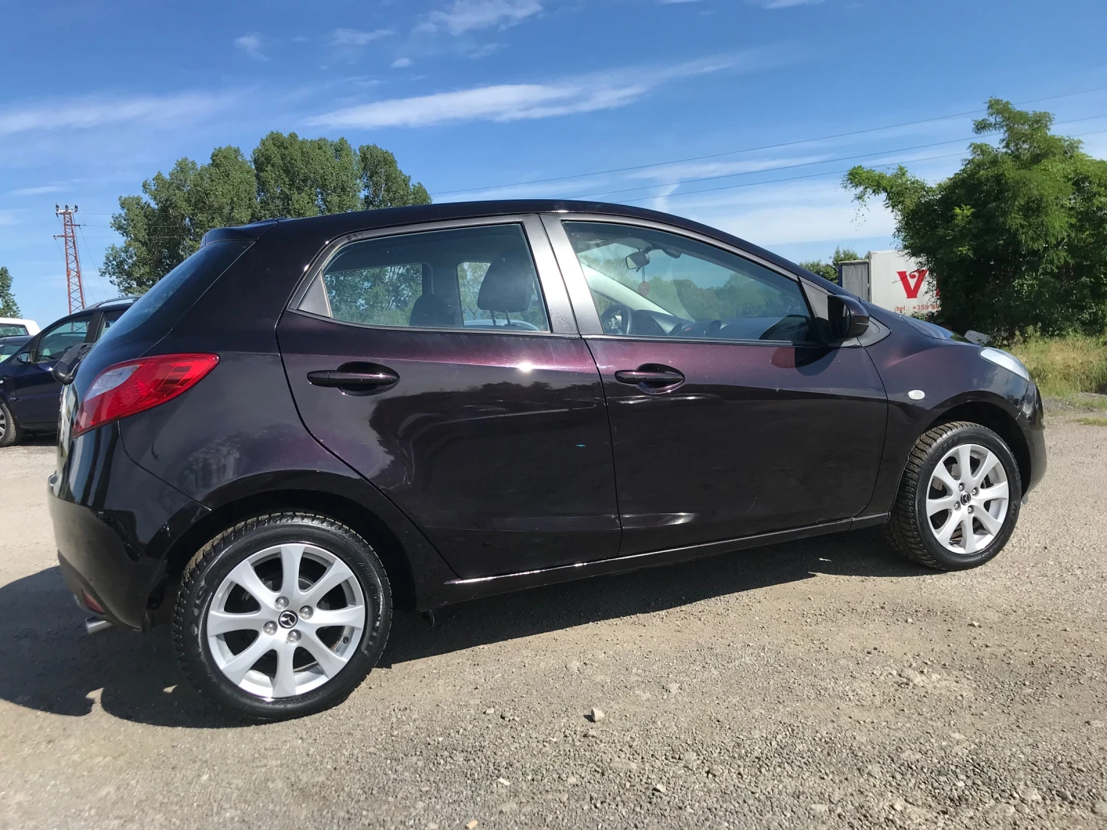 Mazda 2 1.5I АВТОМАТИК, снимка 12 - Автомобили и джипове - 54924930