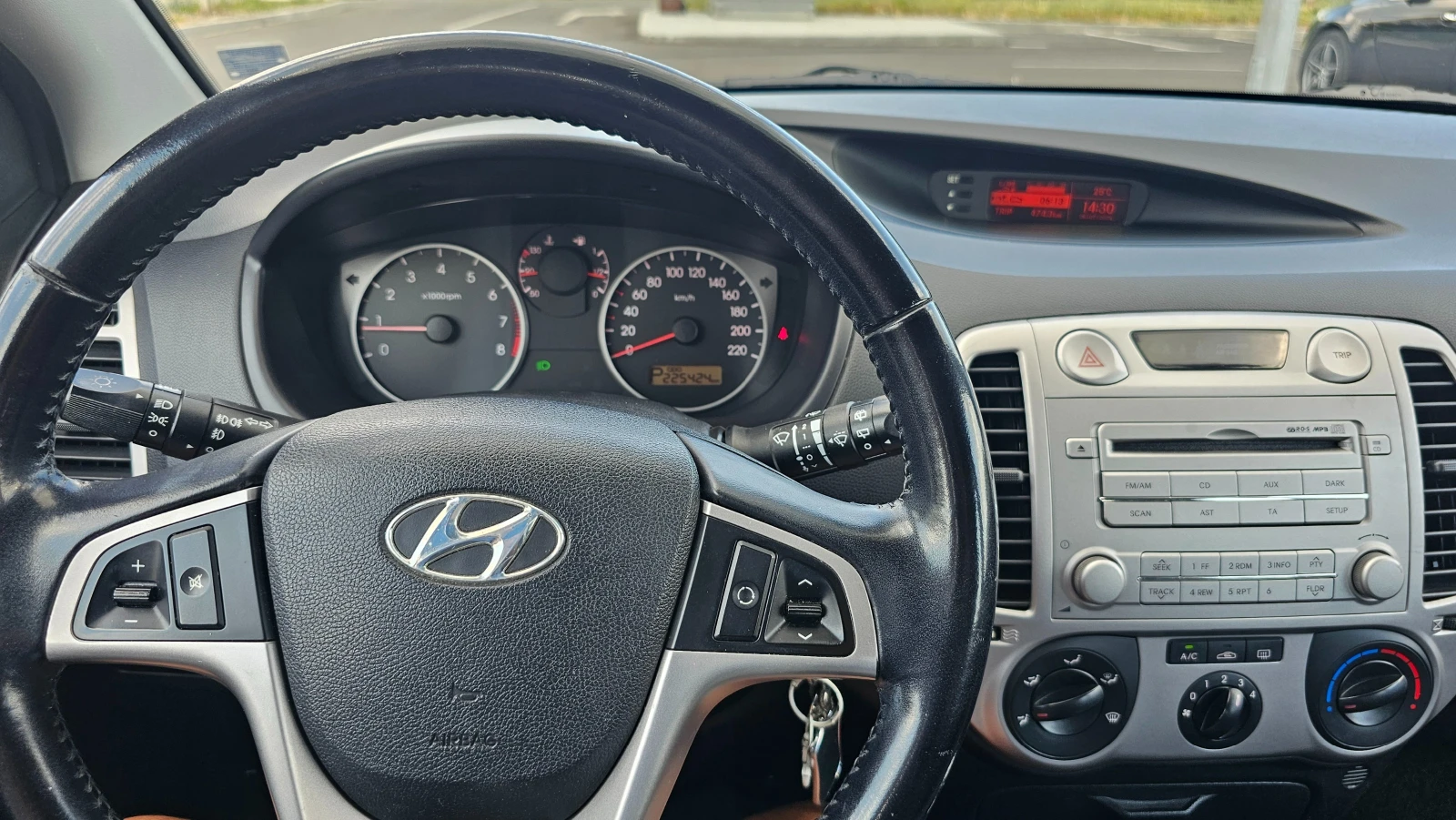 Hyundai I20 | Mobile.bg � ����������� 14