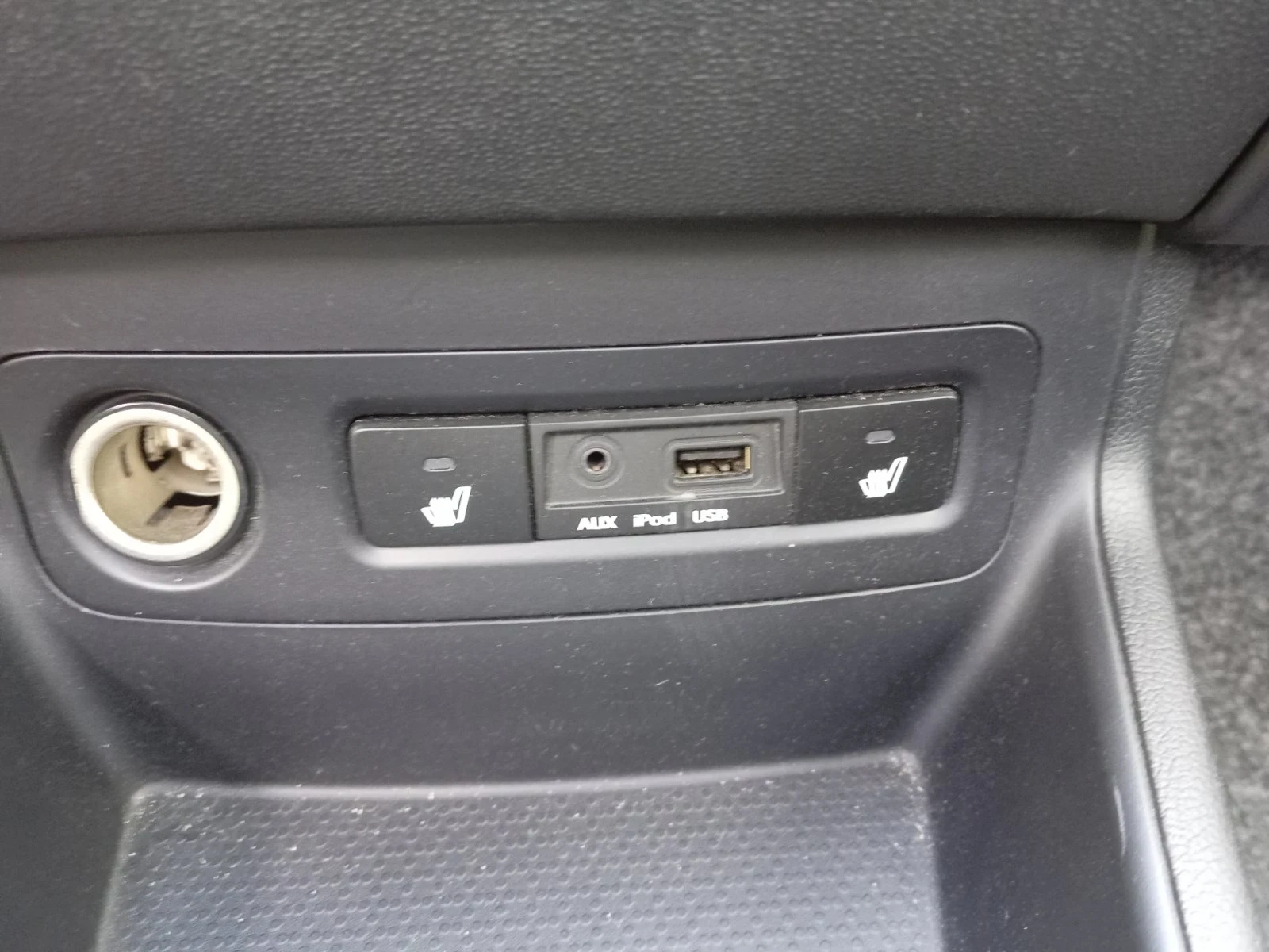 Hyundai I20 !!!1.4 Benzin !!! Avtomatic!!!, снимка 13 - Автомобили и джипове - 55371713