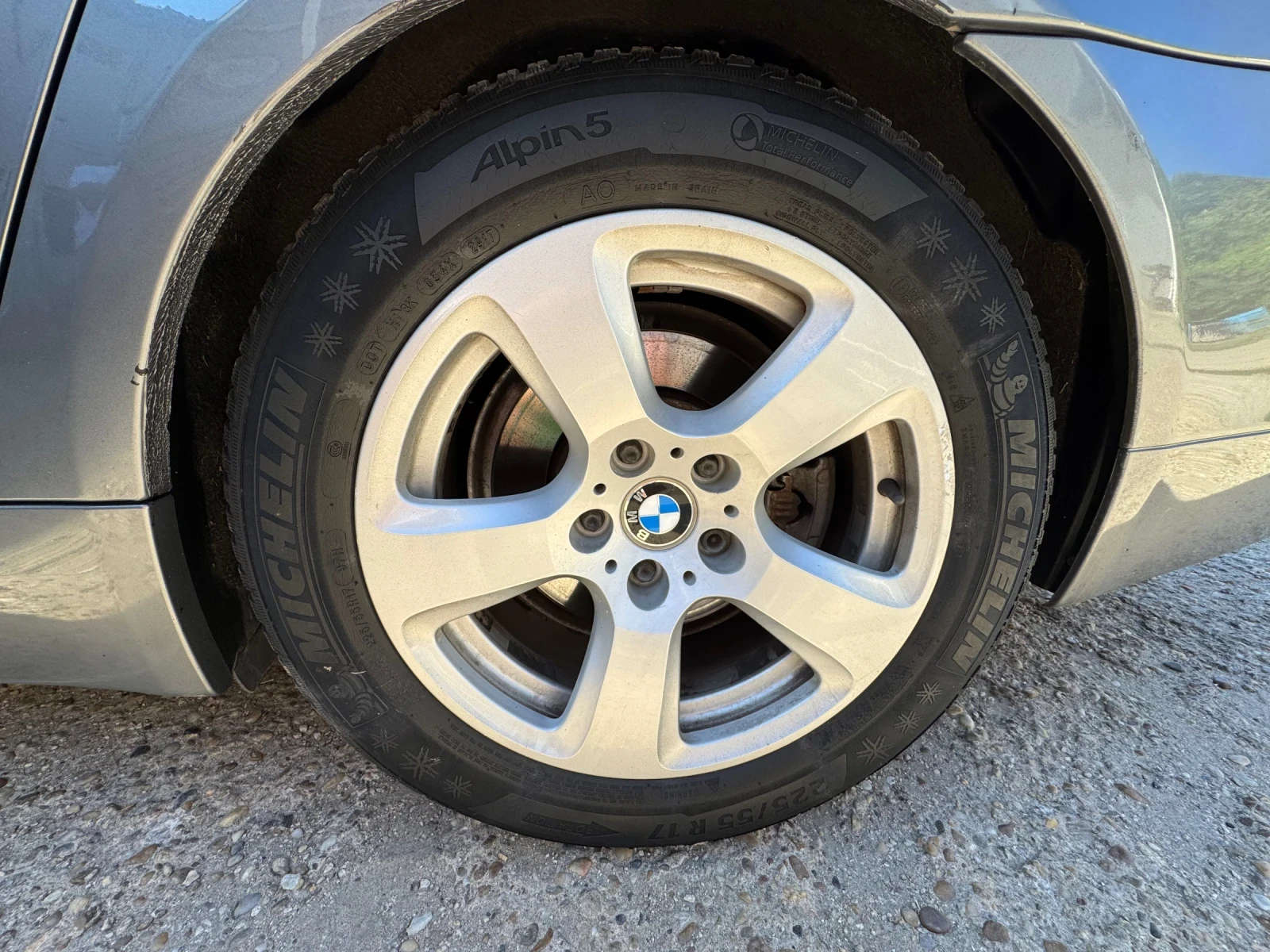 BMW 530, снимка 14 - Автомобили и джипове - 55660675