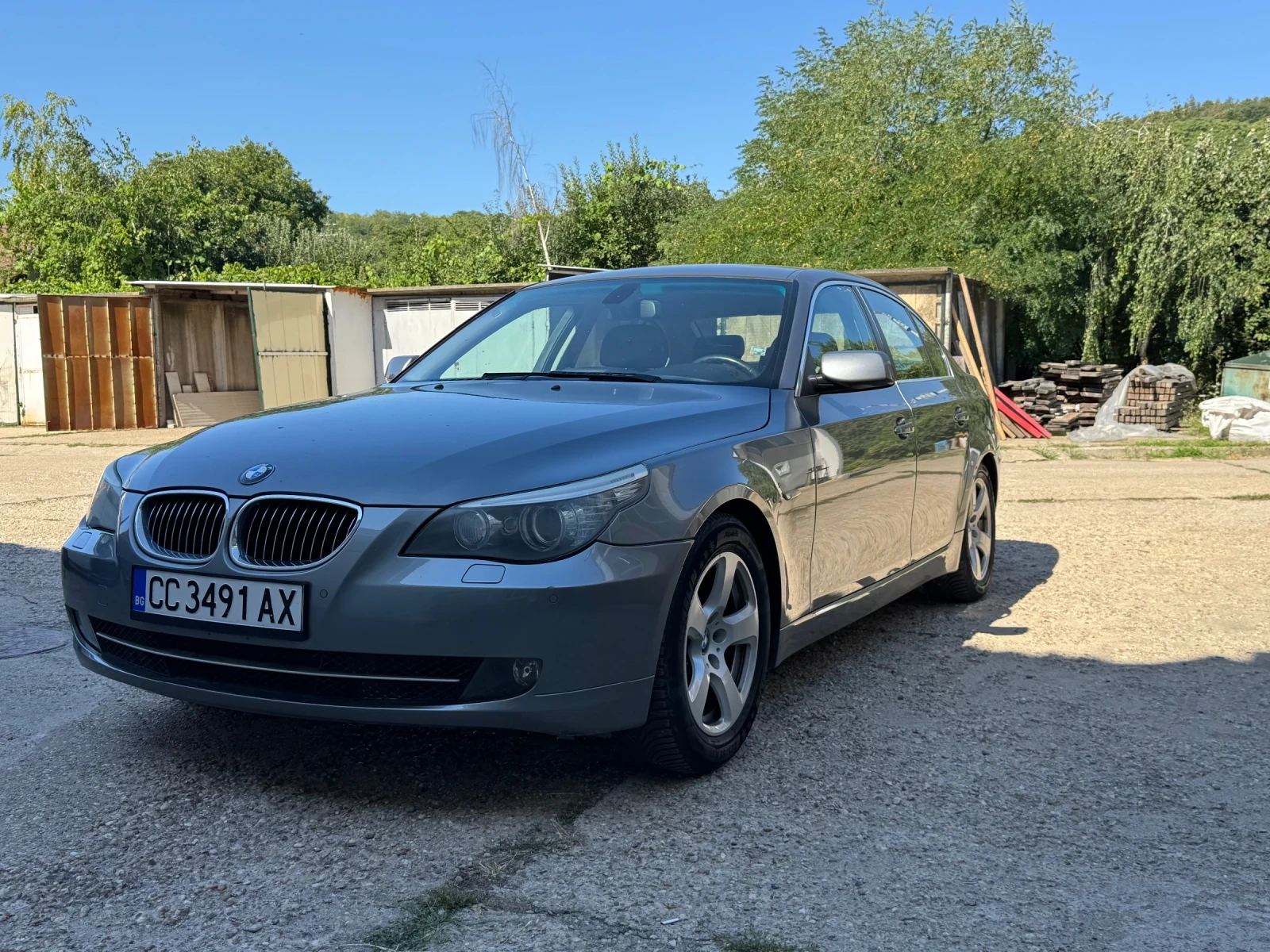 BMW 530