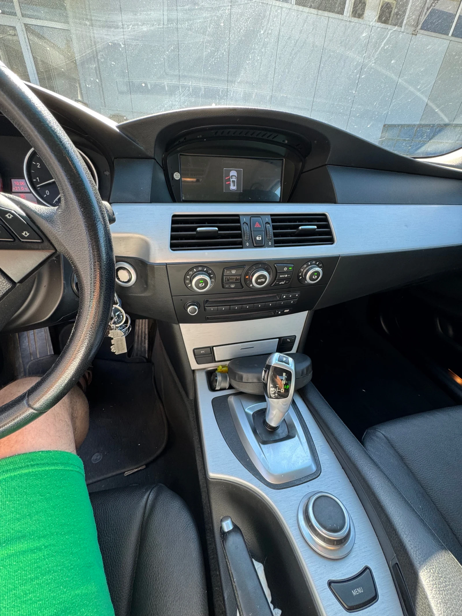 BMW 530, снимка 15 - Автомобили и джипове - 55660675