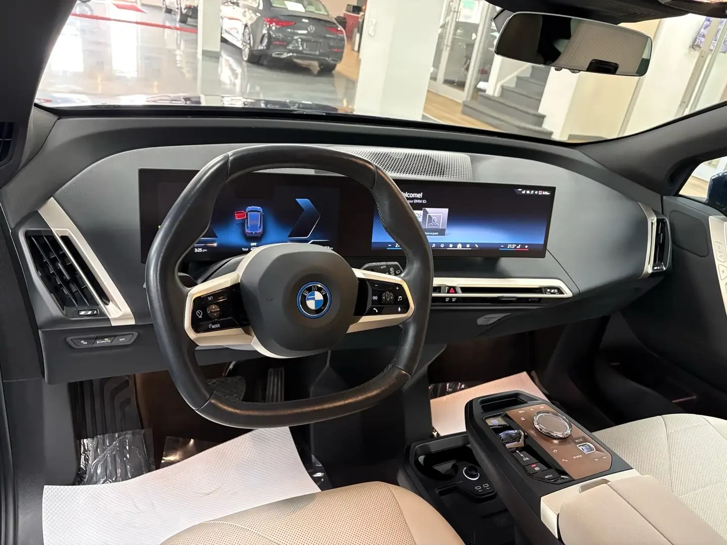 BMW iX XDRIVE40* ДИСТРОНИК* 360КАМЕРА* ОБДУХВАНЕ* LANE* A, снимка 8 - Автомобили и джипове - 55792280