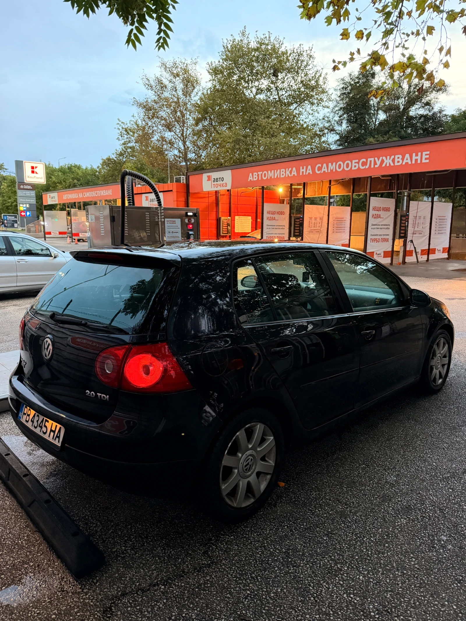 VW Golf, снимка 2 - Автомобили и джипове - 55793043