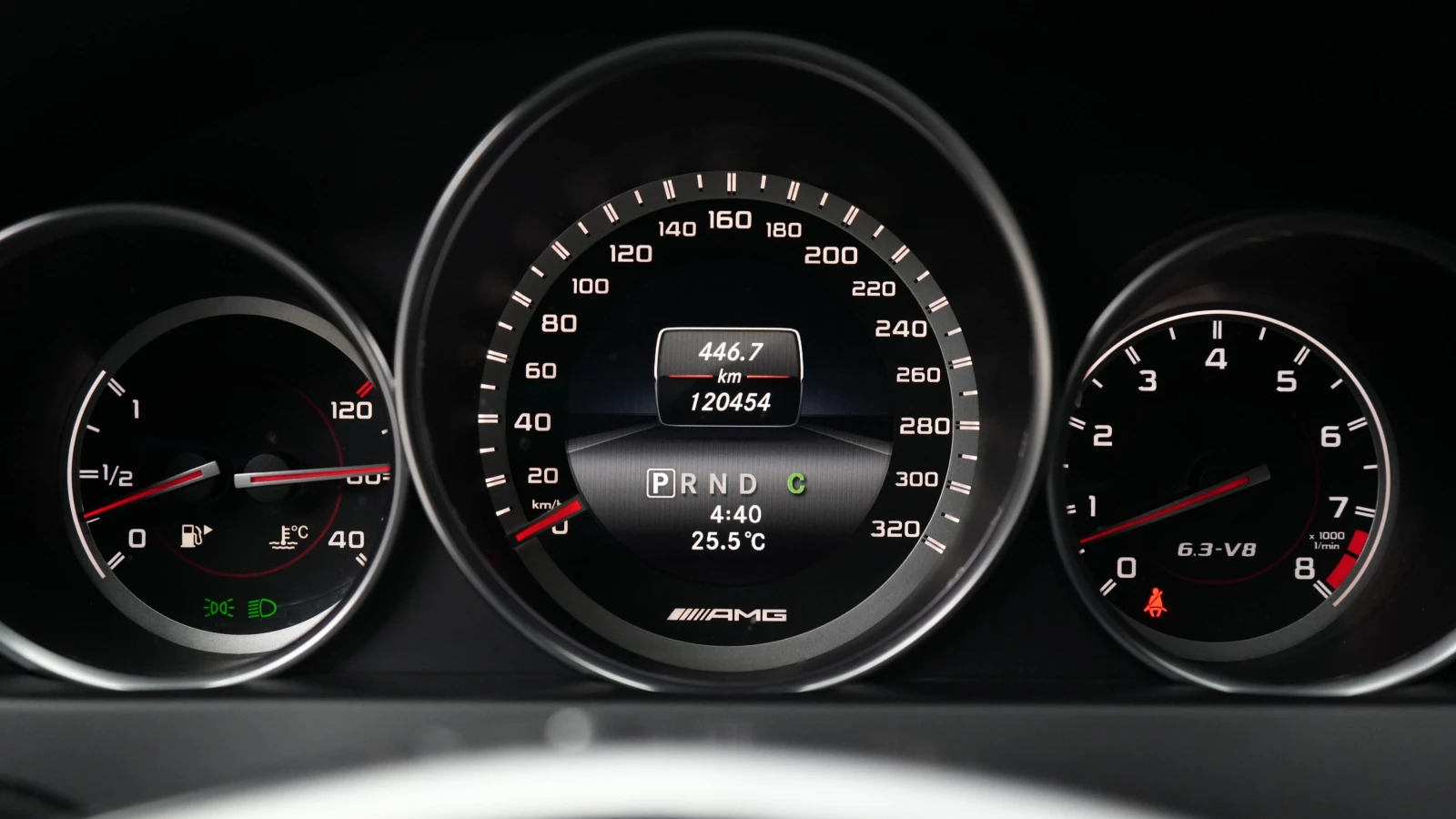 Mercedes-Benz C 63 AMG, снимка 14 - Автомобили и джипове - 56062566