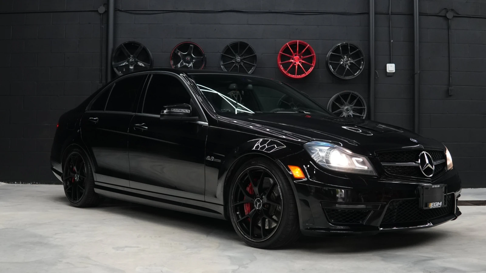 Mercedes-Benz C 63 AMG, снимка 4 - Автомобили и джипове - 56062566