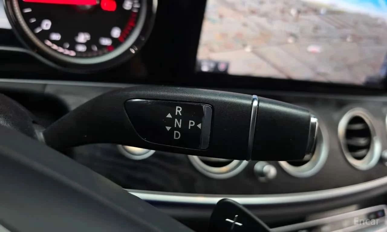 Mercedes-Benz E 220 Avantgarde | ��������������� | ���� �� �������� | Mobile.bg � ����������� 9