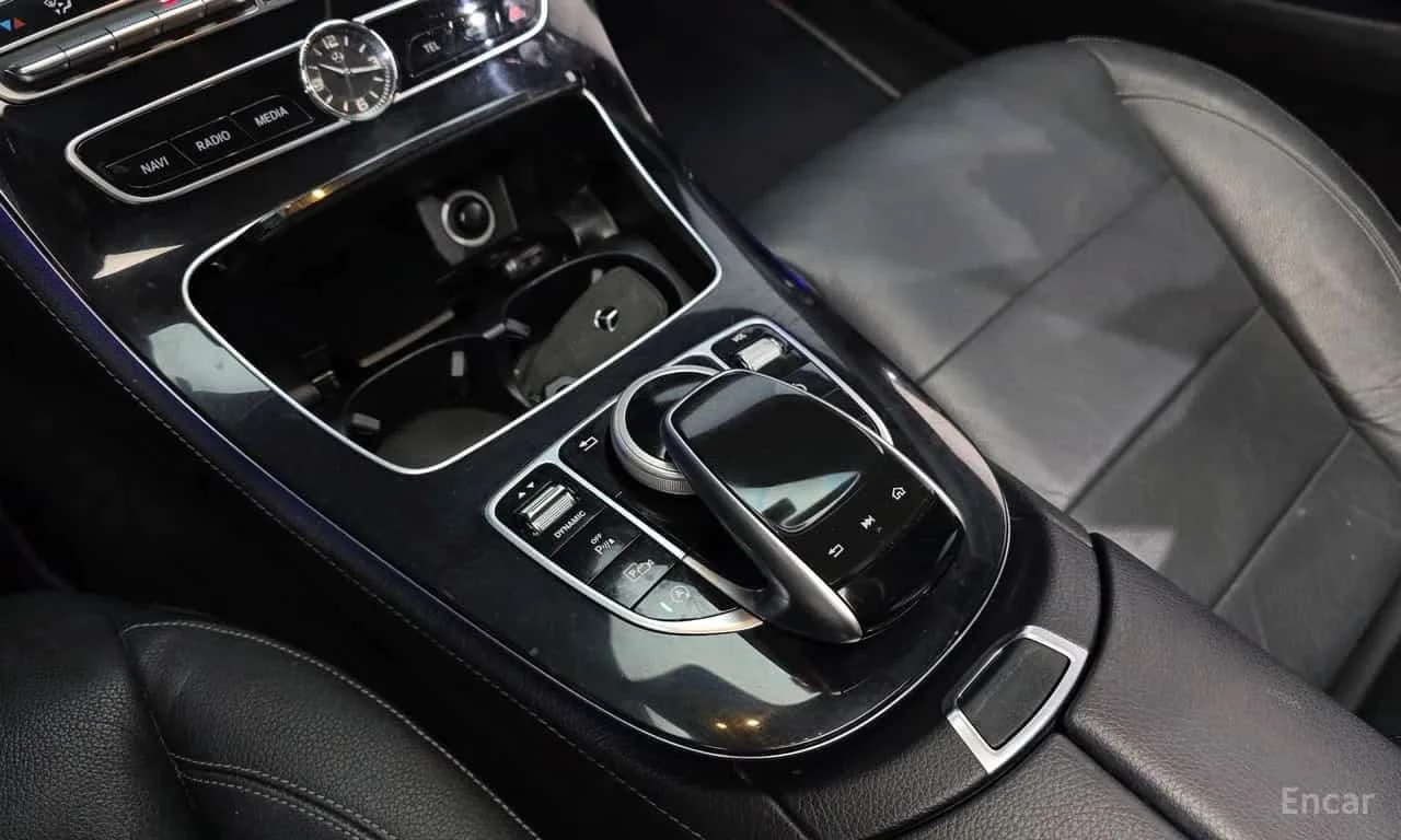 Mercedes-Benz E 220 Avantgarde | ��������������� | ���� �� �������� | Mobile.bg � ����������� 17