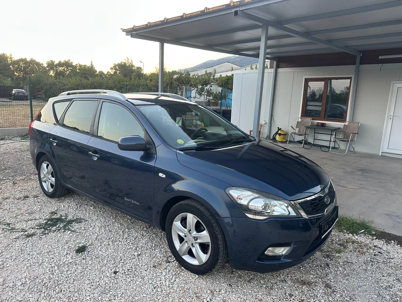 Kia Ceed 1.6-FACELIFT-126KS-SW, снимка 17 - Автомобили и джипове - 56605137