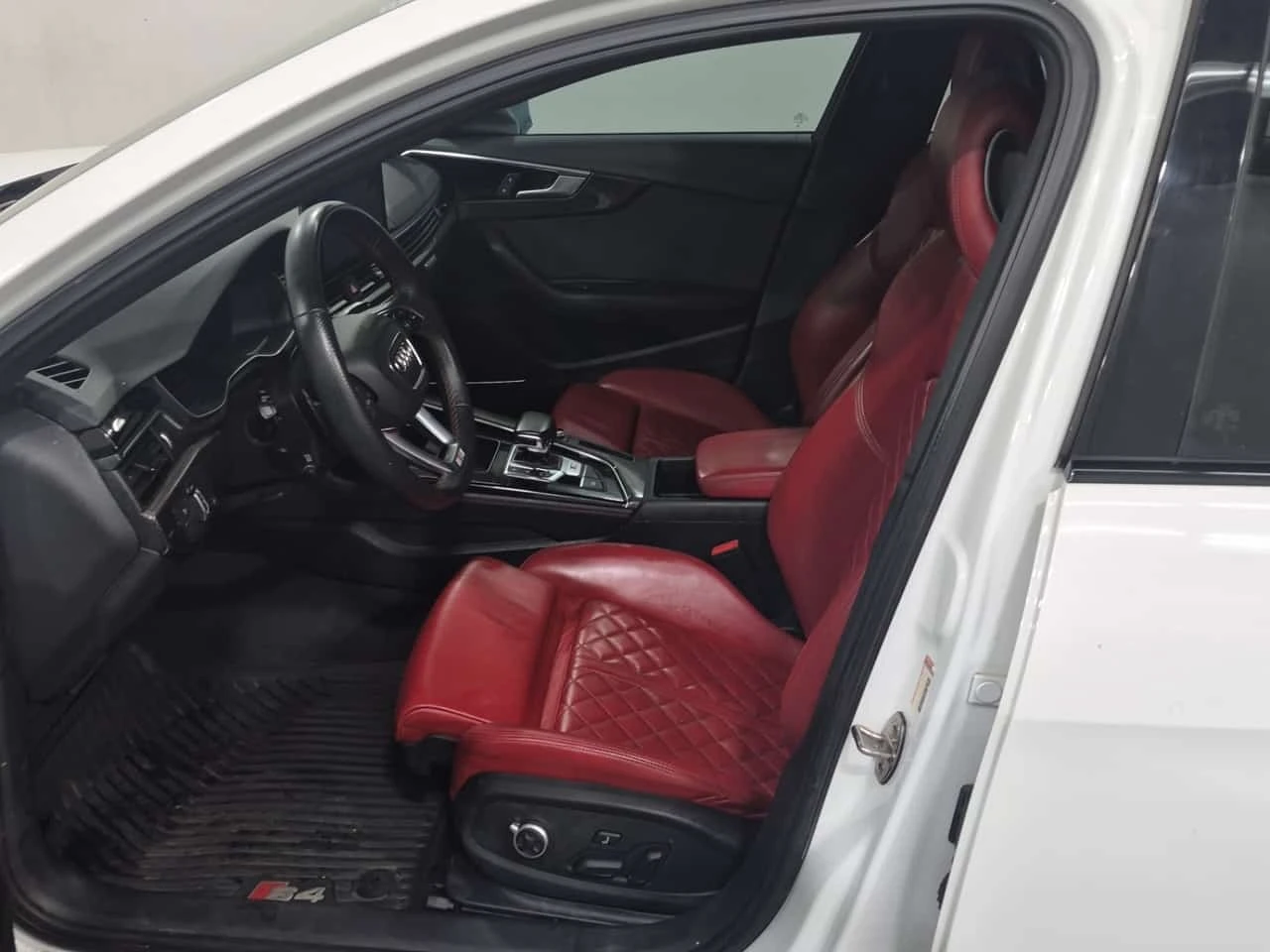 Audi S4 * 3.0 Tfsi Quattro Technik * CARFAX * , снимка 9 - Автомобили и джипове - 56734540