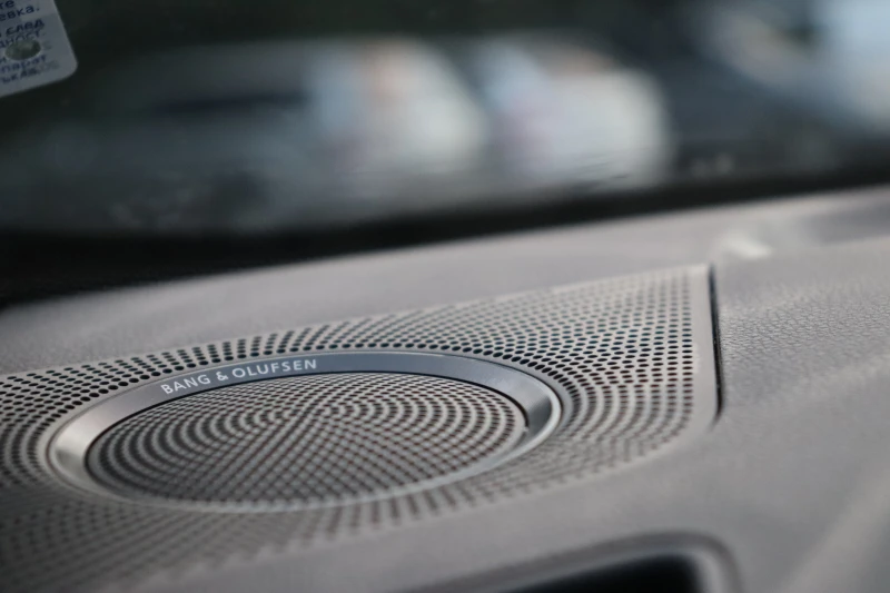 Audi SQ5 Black Edition, снимка 16 - Автомобили и джипове - 52411203