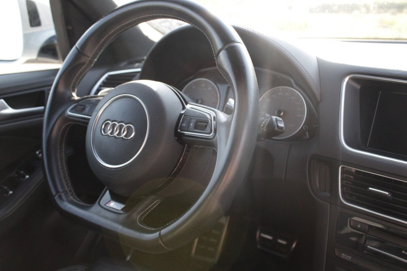 Audi SQ5 Black Edition, снимка 6 - Автомобили и джипове - 46216244