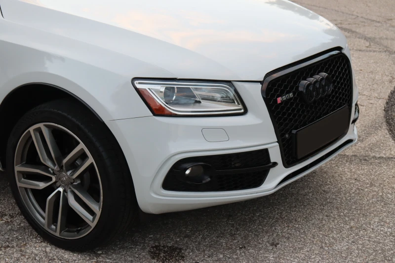 Audi SQ5 Black Edition, снимка 5 - Автомобили и джипове - 52411203