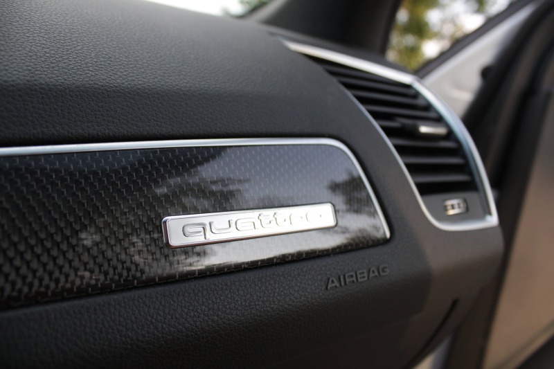 Audi SQ5 Black Edition, снимка 10 - Автомобили и джипове - 46216244