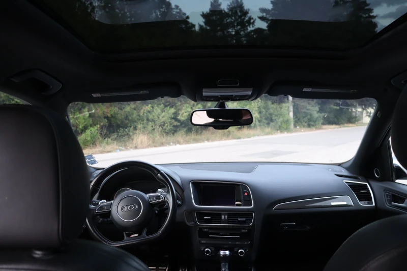 Audi SQ5 Black Edition, снимка 10 - Автомобили и джипове - 52411203