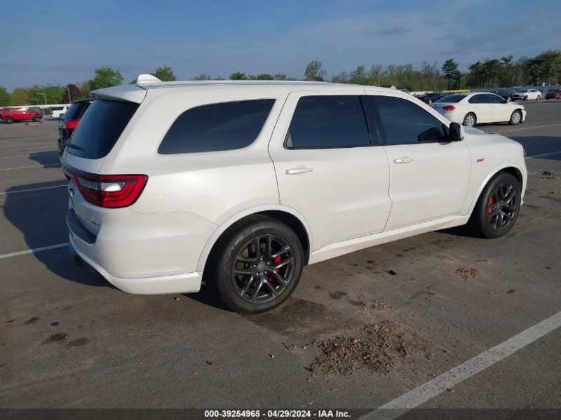 Dodge Durango SRT, снимка 7 - Автомобили и джипове - 48090524