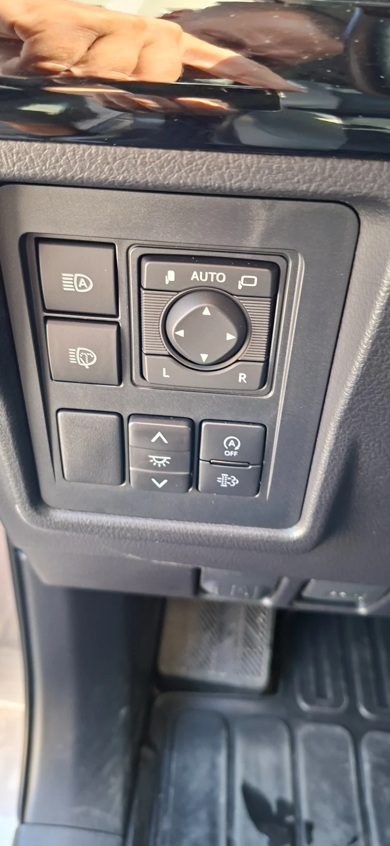 Toyota Land cruiser Black Edition, снимка 7 - Автомобили и джипове - 51983396