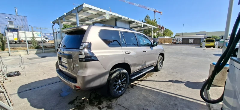 Toyota Land cruiser Black Edition, снимка 10 - Автомобили и джипове - 51983396