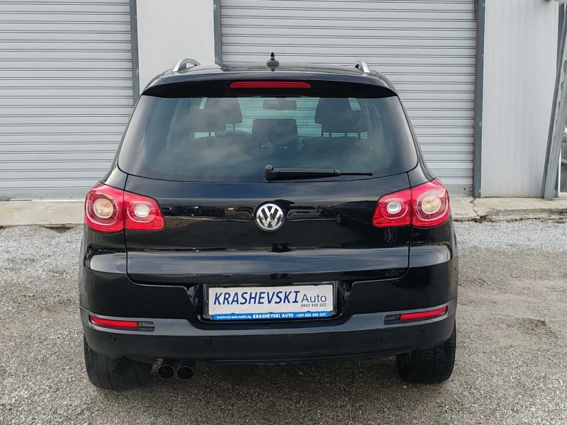 VW Tiguan 2.0TDI 140kc 4motion Navi Off-road Park-assist, снимка 5 - Автомобили и джипове - 52542330