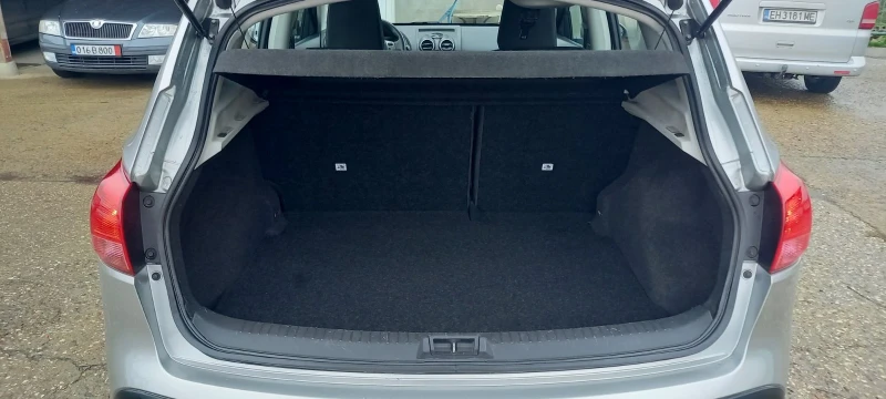 Nissan Qashqai 2.0i/Автомат/141к.с./140000км.Швейцария, снимка 13 - Автомобили и джипове - 52666944