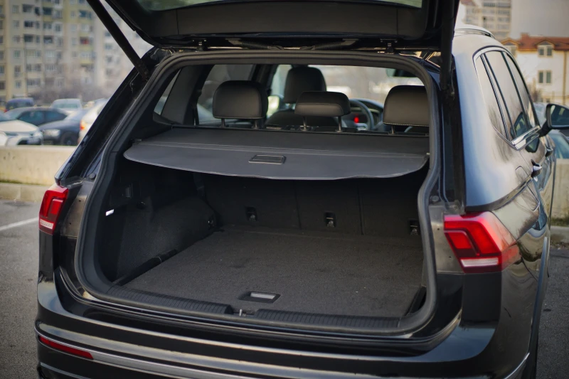 VW Tiguan Allspace 2.0TSi 4motion, снимка 9 - Автомобили и джипове - 52852552