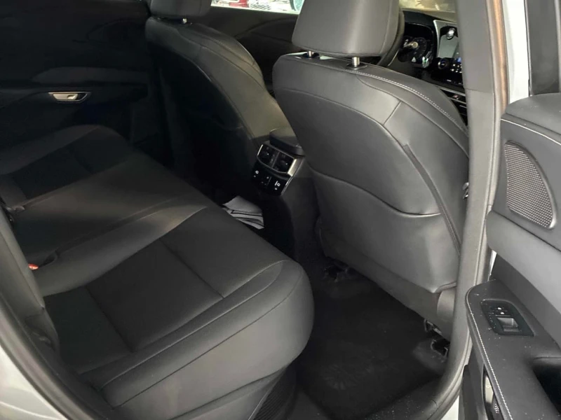 Lexus RX 350h * CARFAX * БЕЗ ПЪРВОНАЧАЛНА ВНОСКА, снимка 13 - Автомобили и джипове - 53176039