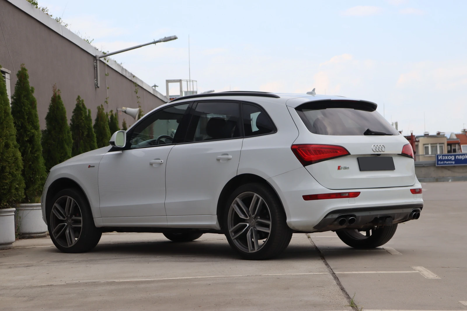 Audi SQ5 Black Edition - изображение 9