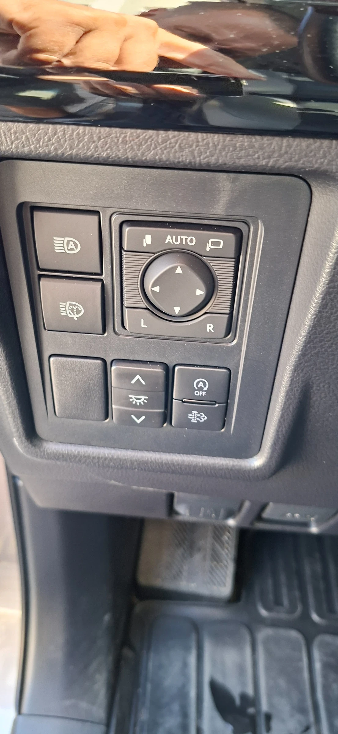 Toyota Land cruiser Black Edition - изображение 7