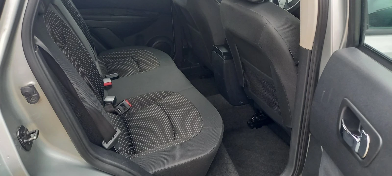 Nissan Qashqai 2.0i/�������/141�.�./140000��.��������� | Mobile.bg � ����������� 11