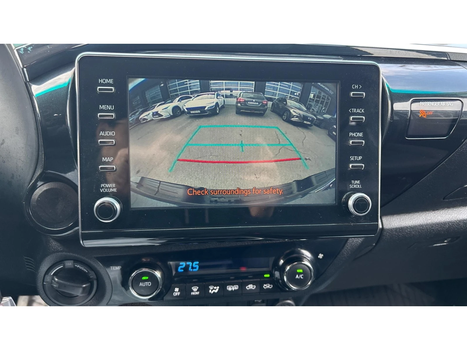 Toyota Hilux Месечна вноска от 330  , снимка 15 - Автомобили и джипове - 53764970