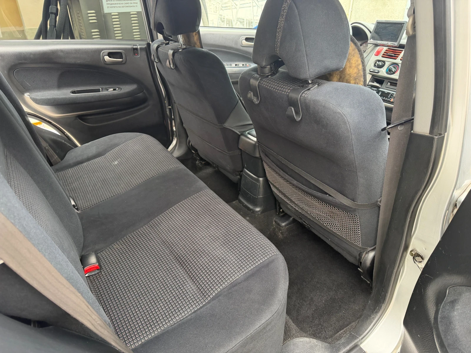 Honda Hr-v 1, 6, снимка 16 - Автомобили и джипове - 53935361