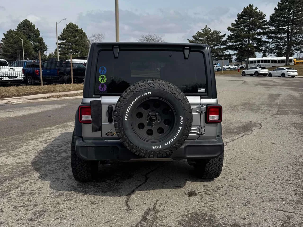Jeep Wrangler * Sport * ПОДГРЕВИ * ОТ ПРЕДСТАВИТЕЛСТВО, снимка 5 - Автомобили и джипове - 54046854