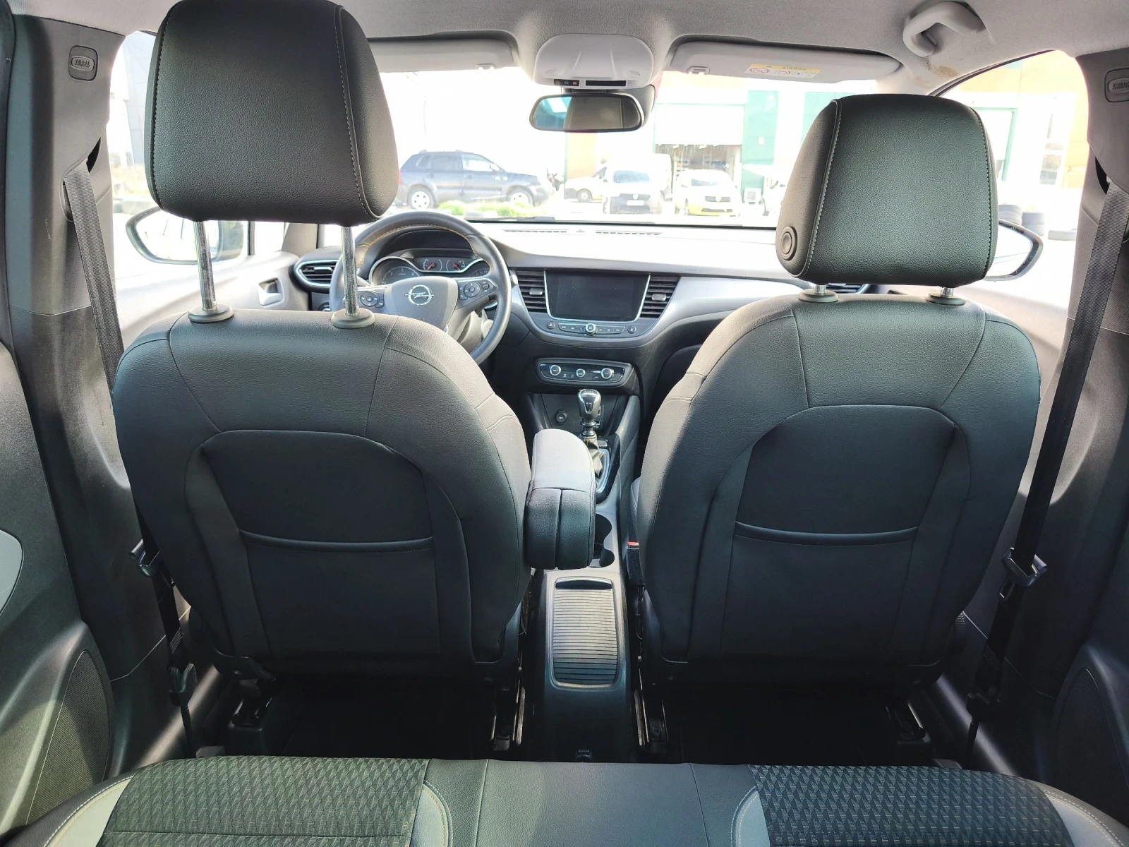 Opel Crossland X 1.6HDI, снимка 8 - Автомобили и джипове - 54082933