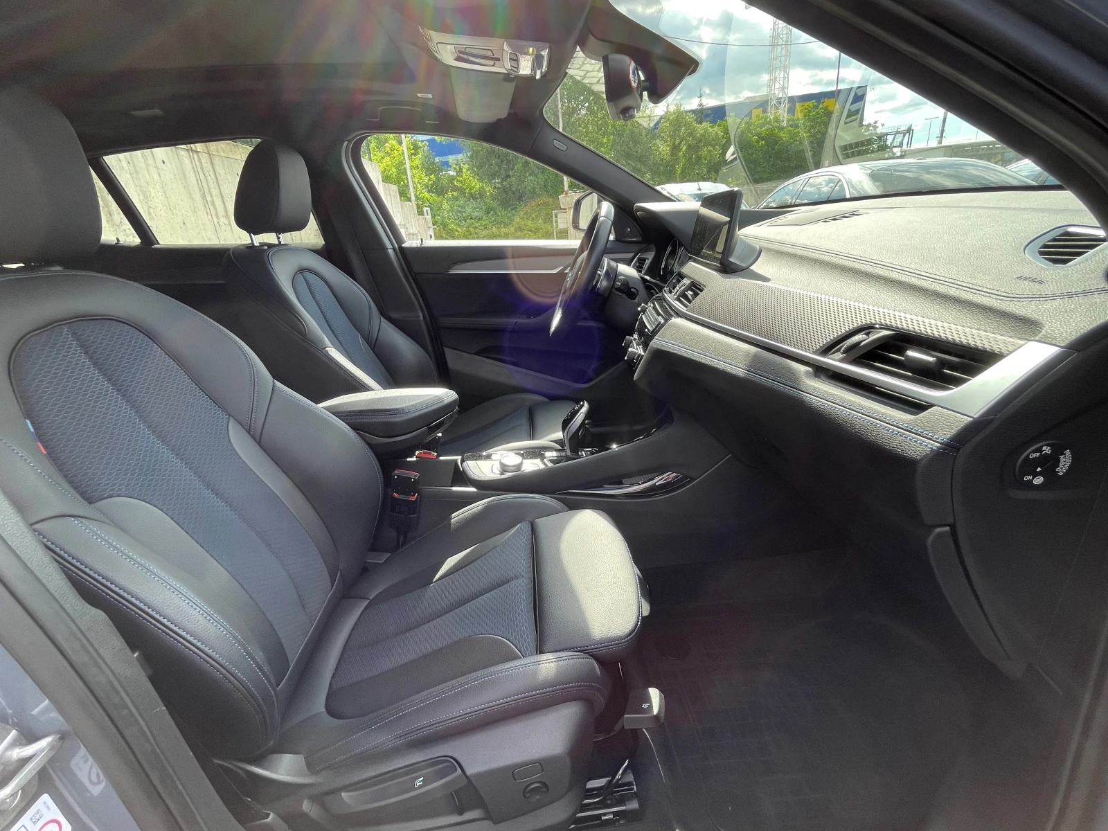 BMW X2 xDRIVE/M35l/MPERFORMANCE/PANO/HeadUp/LED/70хил.км., снимка 13 - Автомобили и джипове - 54905621