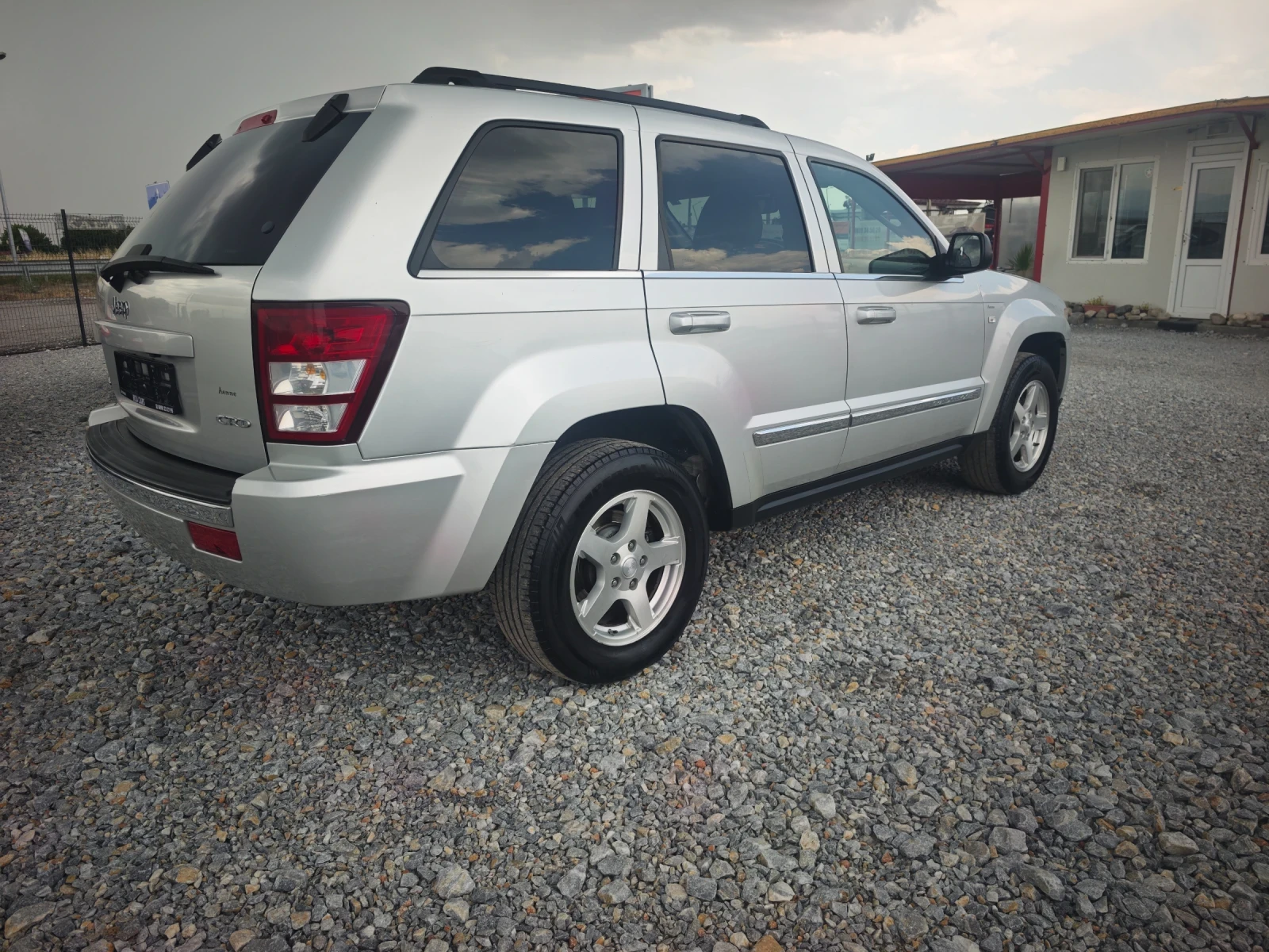 Jeep Grand cherokee 3.0CRD LIMITED, снимка 4 - Автомобили и джипове - 55061524