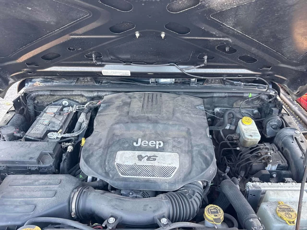 Jeep Wrangler * Sport * АВТОКРЕДИТ БЕЗ ПЪРВОНАЧАЛНА ВНОСКА* , снимка 10 - Автомобили и джипове - 55769728
