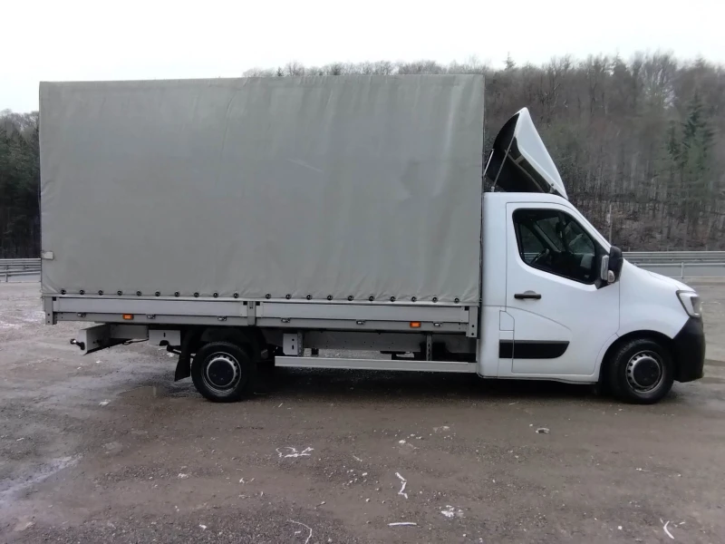 Renault Master, снимка 6 - Бусове и автобуси - 47975900