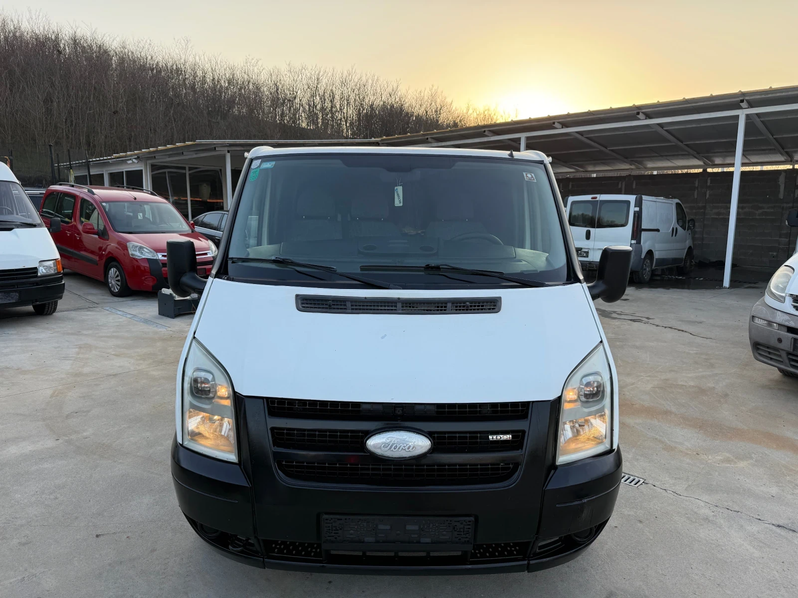 Ford Transit 2.2TDCI 110К.С. EURO 4, снимка 2 - Бусове и автобуси - 53875772