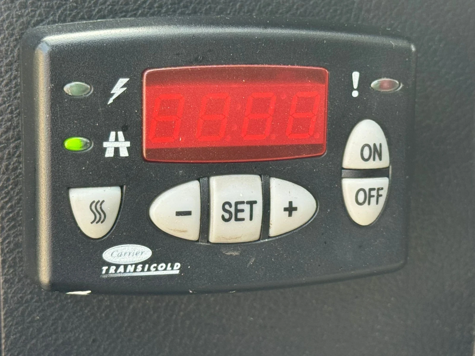 Mercedes-Benz Sprinter 313 * ХЛАДИЛЕН* КЛИМАТИК* МАКСИ* , снимка 10 - Бусове и автобуси - 54151730