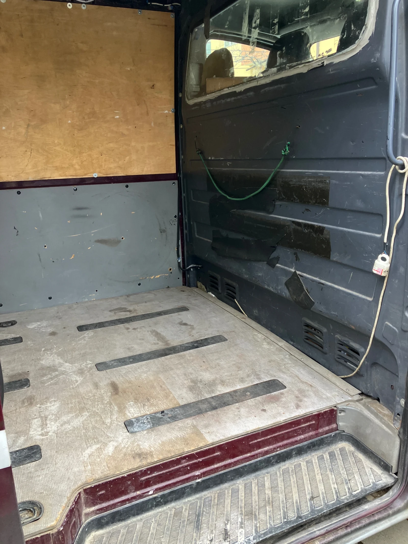 Mercedes-Benz 313, снимка 3 - Бусове и автобуси - 54383210