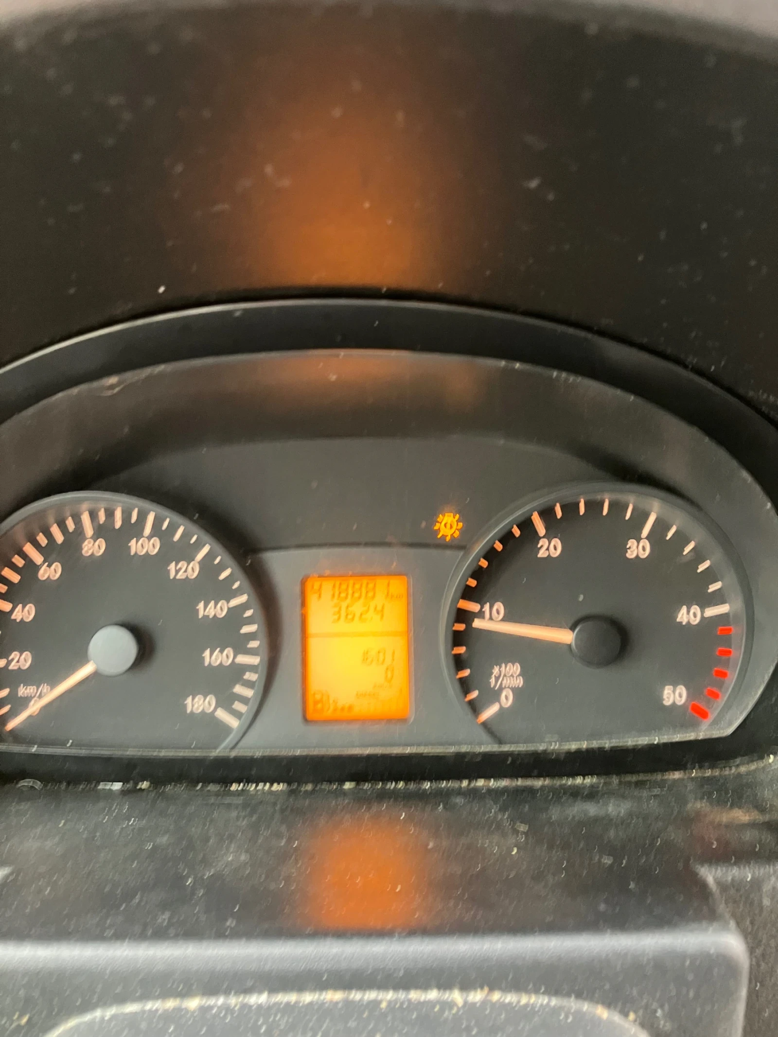 Mercedes-Benz 313, снимка 8 - Бусове и автобуси - 54383210