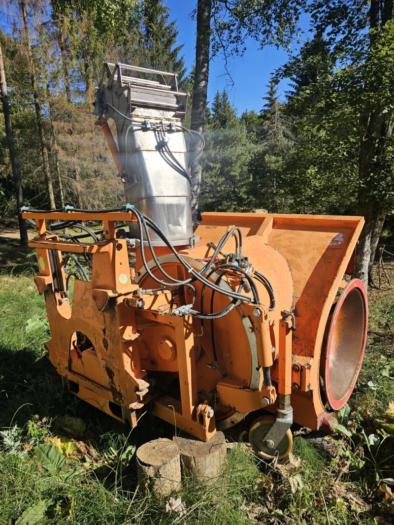 Mercedes-Benz UNIMOG, снимка 9 - Камиони - 52534778